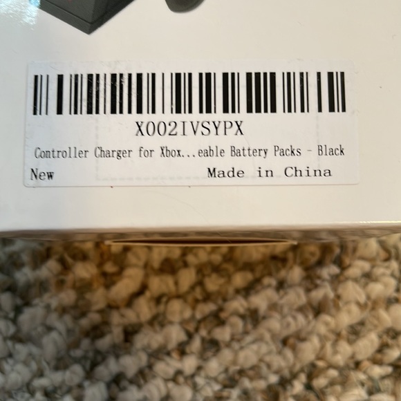 X-One Wireless Controller Dual Charging Statio - Picture 9 of 9